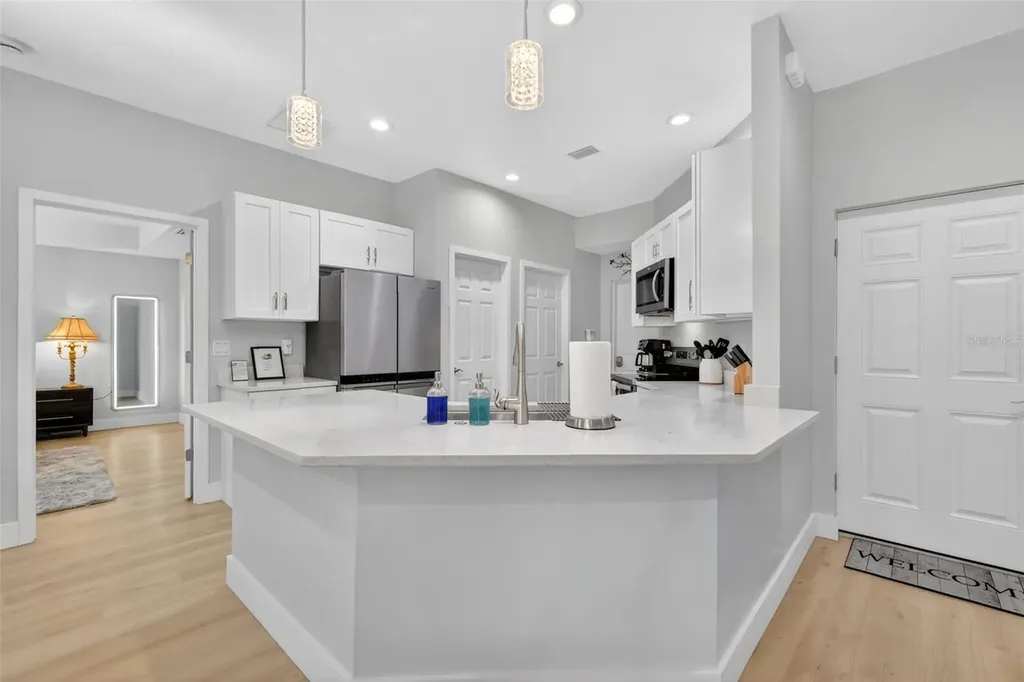 335 Vincent Drive Mount Dora FL 32757