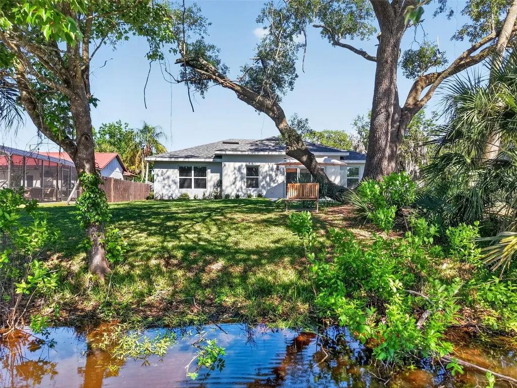 335 Vincent Drive Mount Dora FL 32757