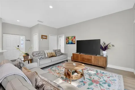 335 Vincent Drive Mount Dora FL 32757