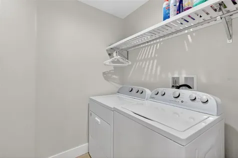 335 Vincent Drive Mount Dora FL 32757