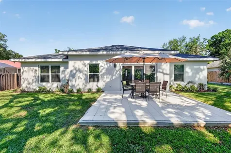 335 Vincent Drive Mount Dora FL 32757
