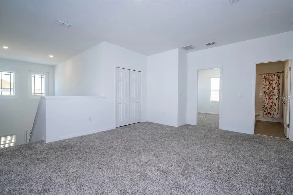 2337 Treasure Hill Street Minneola FL 34715