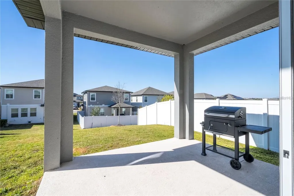 2337 Treasure Hill Street Minneola FL 34715