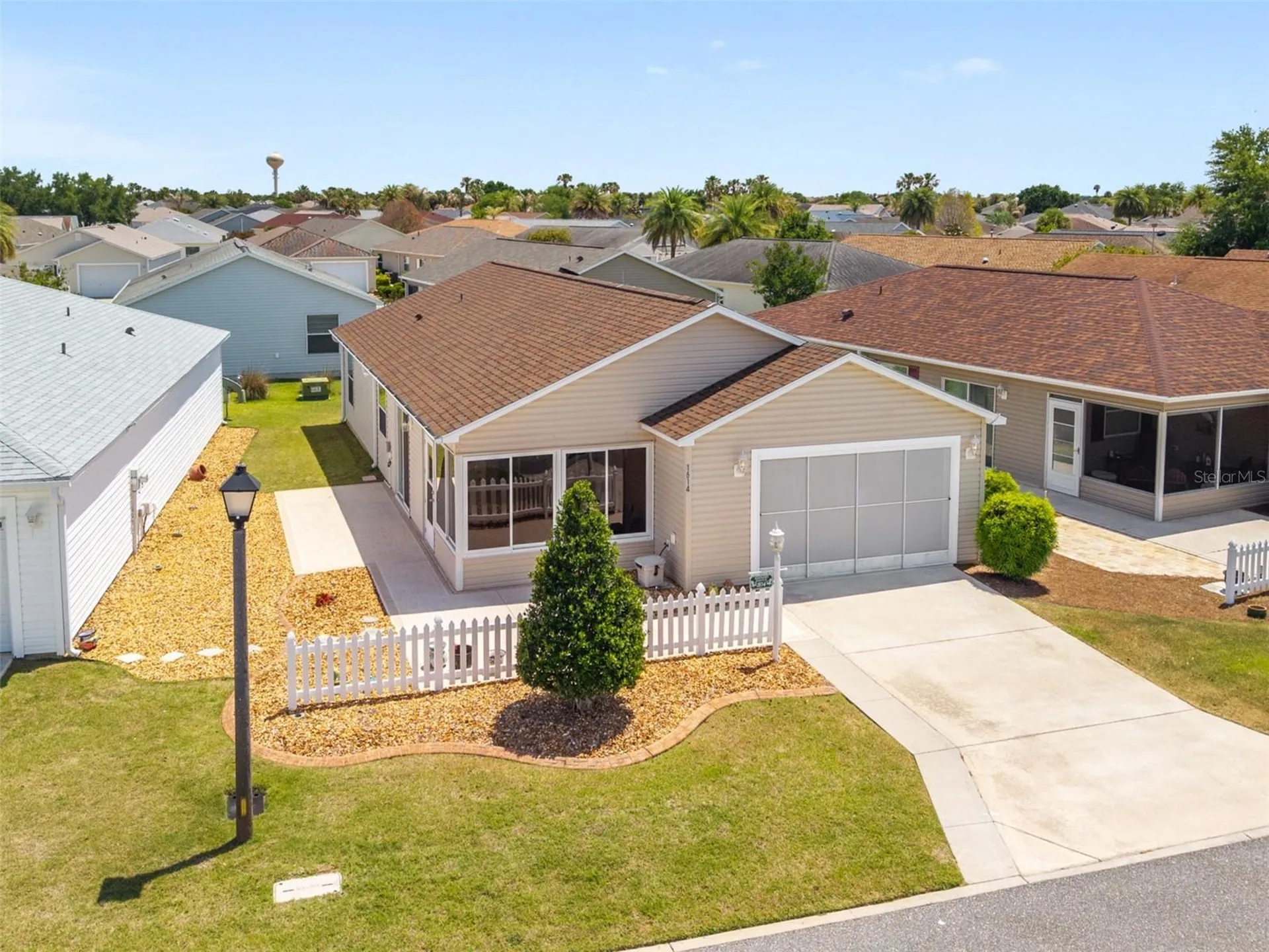 1814 Hallandale Lane The Villages FL 32162