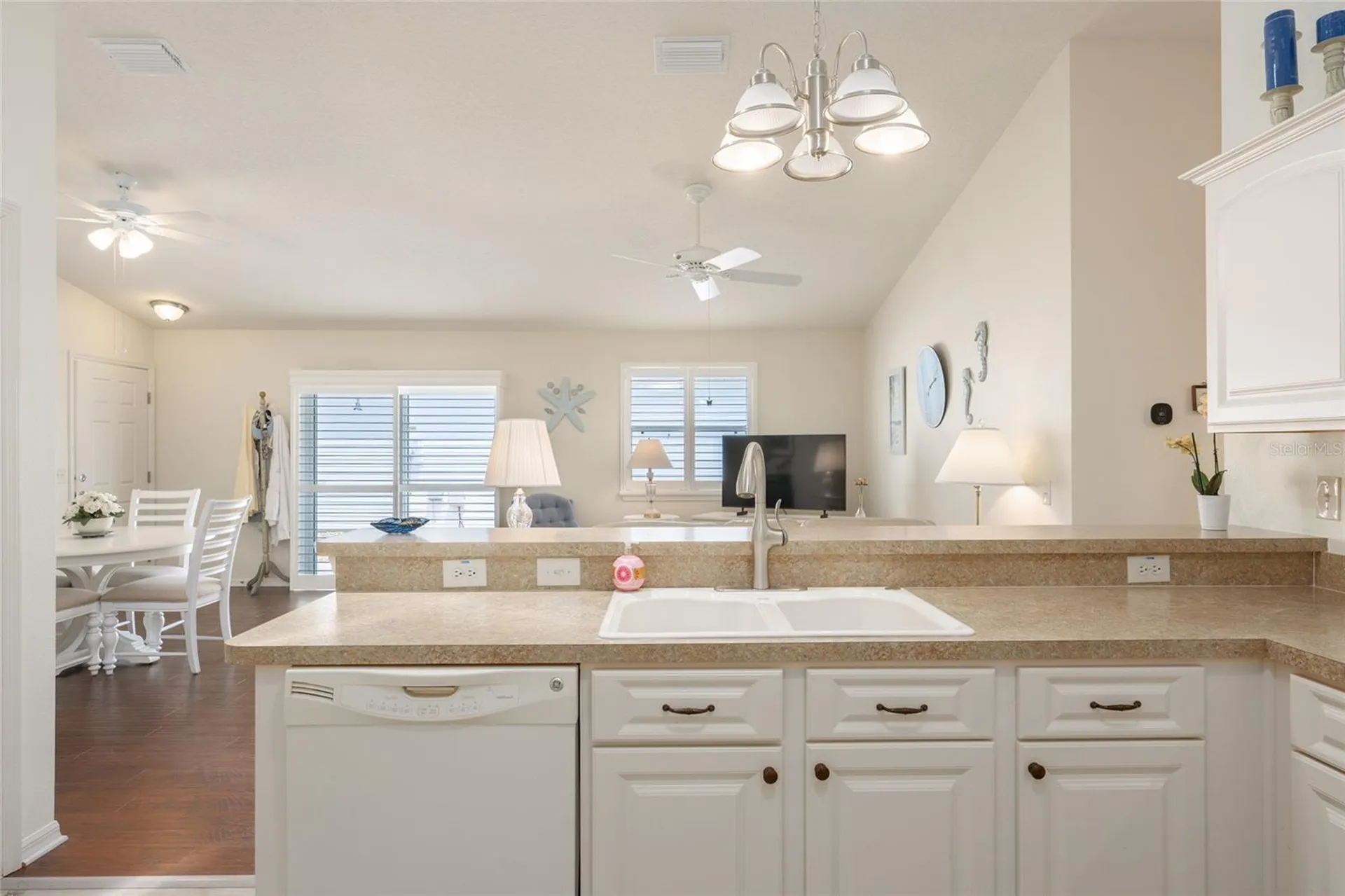 1814 Hallandale Lane The Villages FL 32162