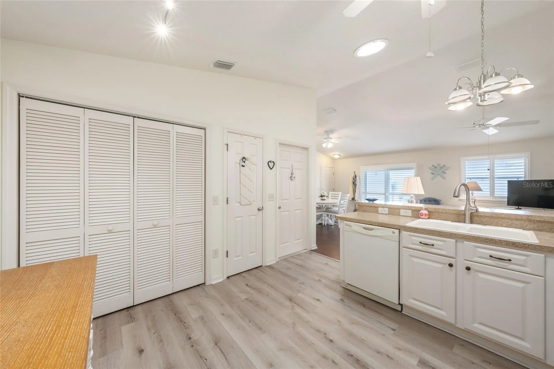 1814 Hallandale Lane The Villages FL 32162