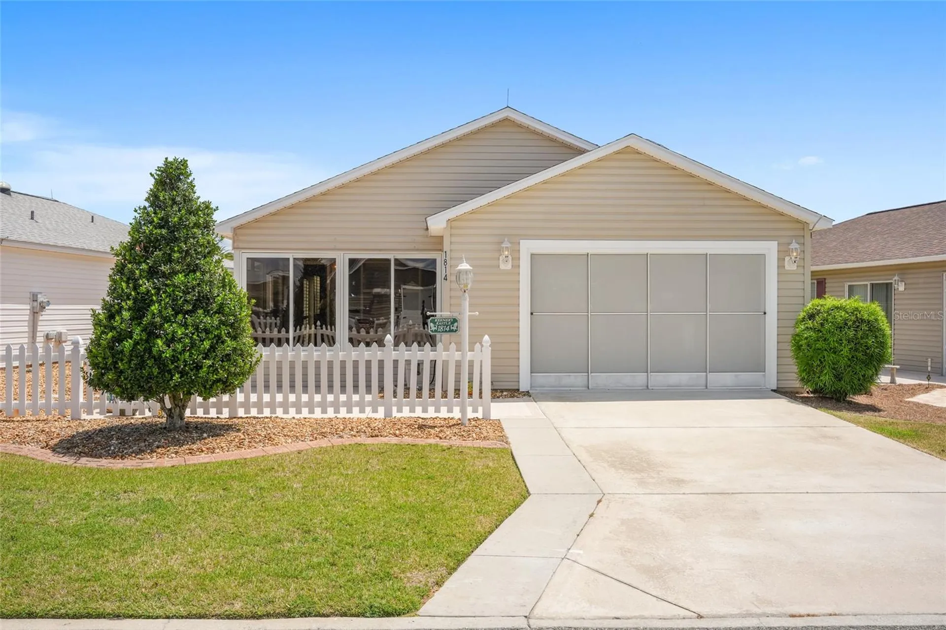 1814 Hallandale Lane The Villages FL 32162