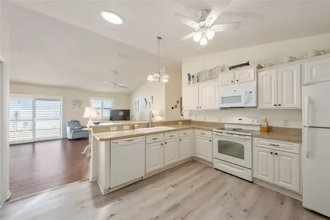 1814 Hallandale Lane The Villages FL 32162
