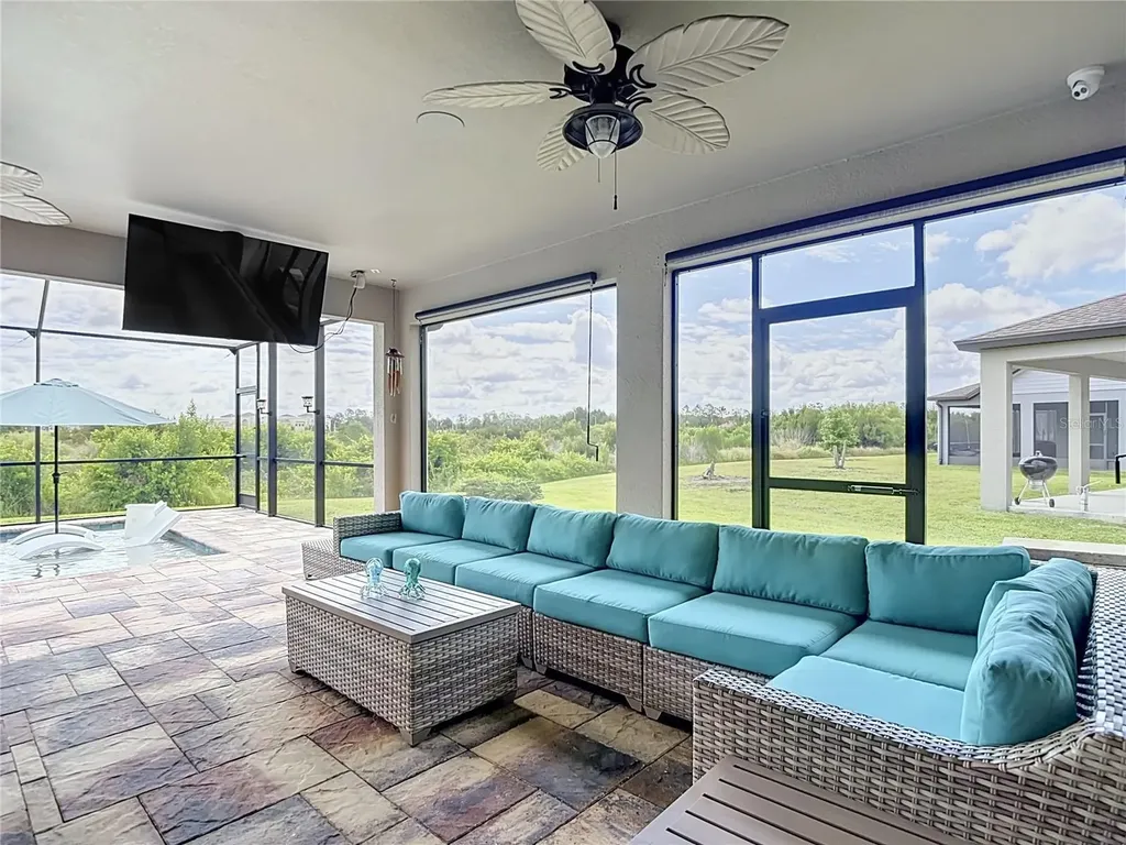 7508 Pool Compass Loop Wesley Chapel FL 33545