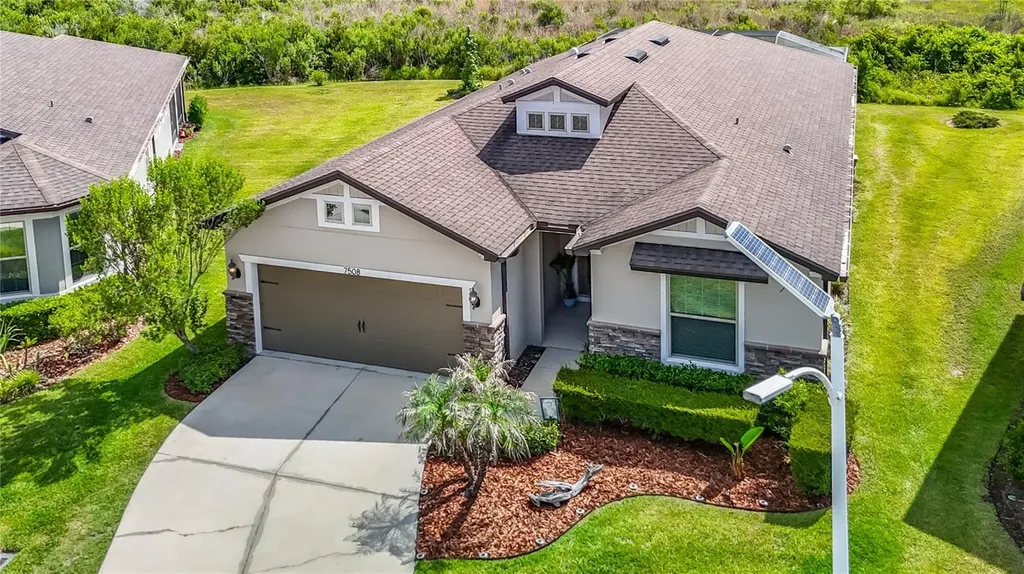 7508 Pool Compass Loop Wesley Chapel FL 33545