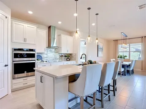 7508 Pool Compass Loop Wesley Chapel FL 33545