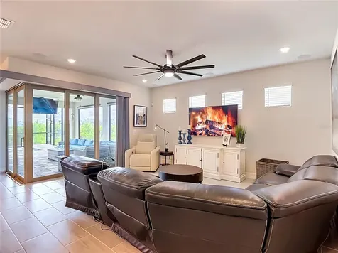 7508 Pool Compass Loop Wesley Chapel FL 33545