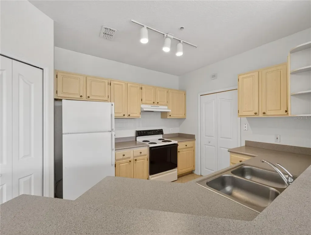 1100 Lake Shadow Circle Maitland FL 32751