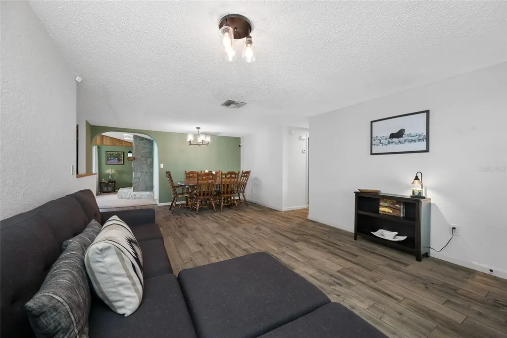 5130 Victoria Lane Holiday FL 34690