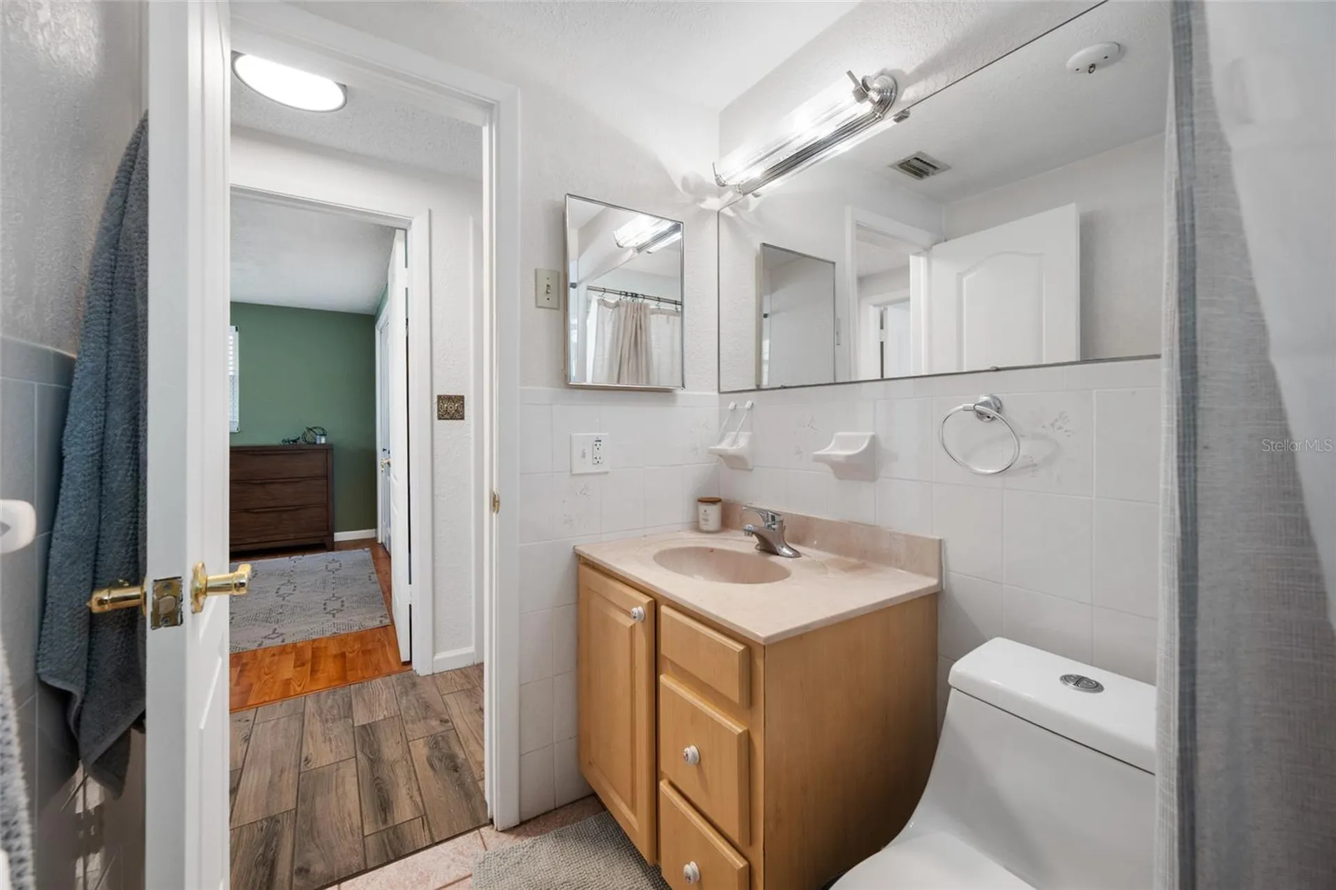 5130 Victoria Lane Holiday FL 34690