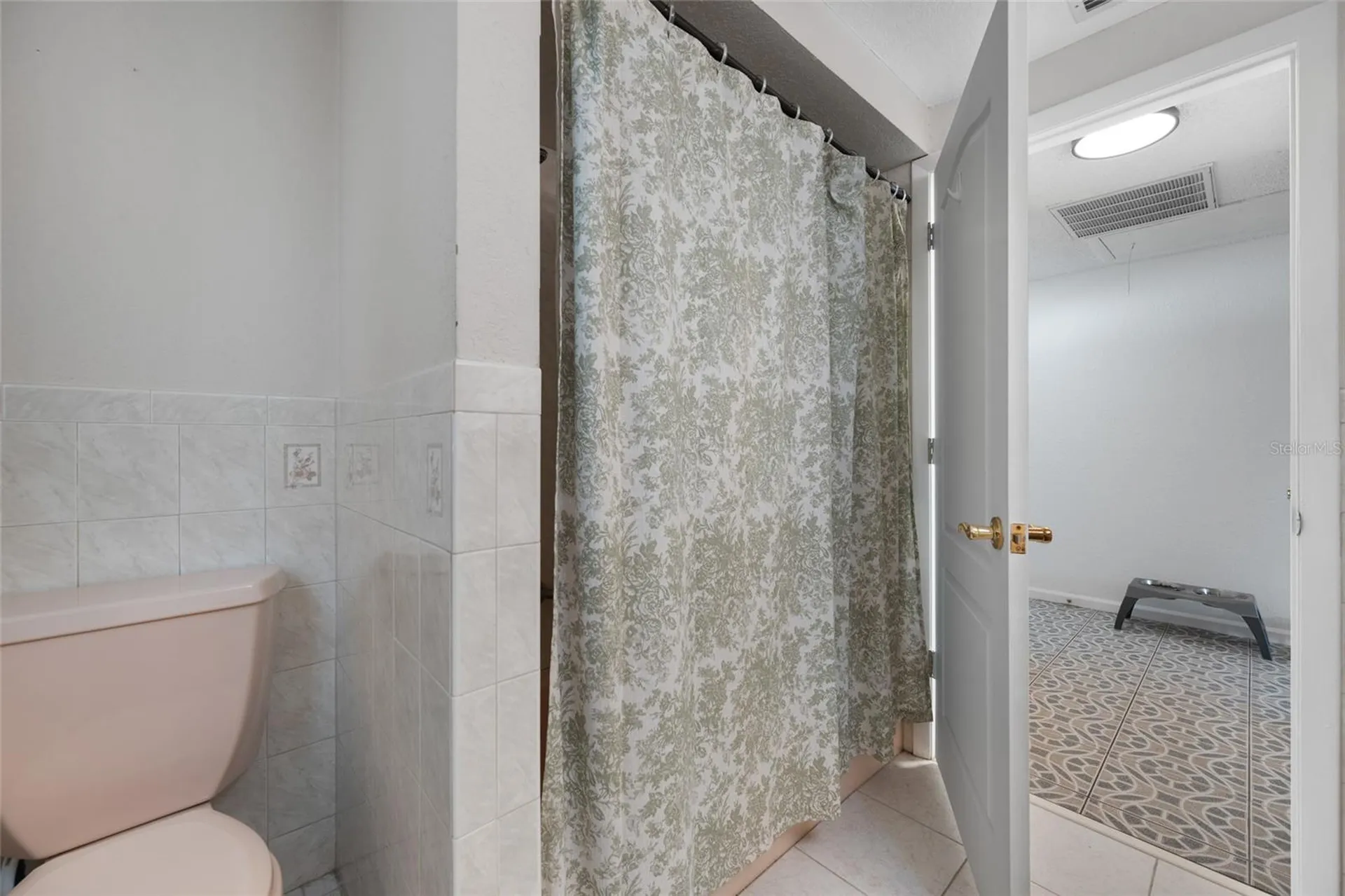 5130 Victoria Lane Holiday FL 34690