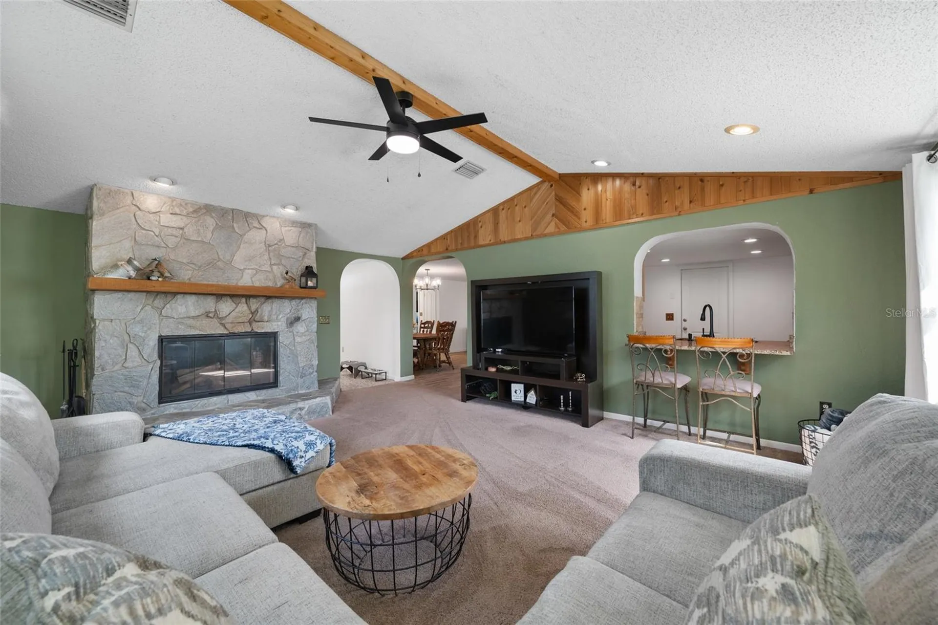 5130 Victoria Lane Holiday FL 34690