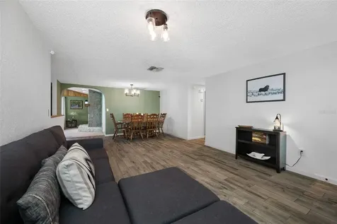 5130 Victoria Lane Holiday FL 34690
