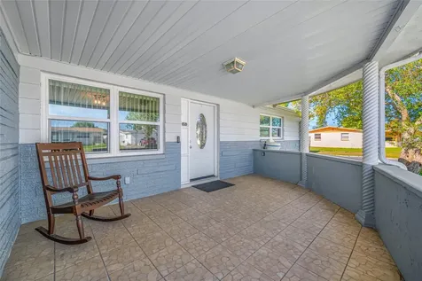 5130 Victoria Lane Holiday FL 34690