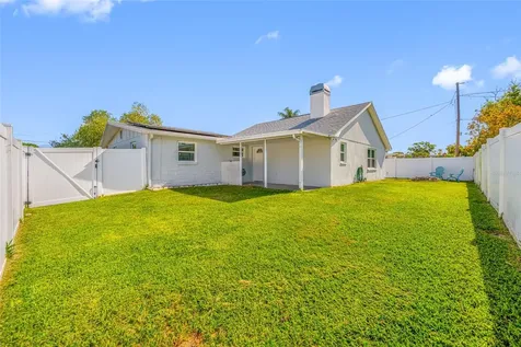 5130 Victoria Lane Holiday FL 34690