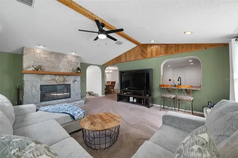 5130 Victoria Lane Holiday FL 34690