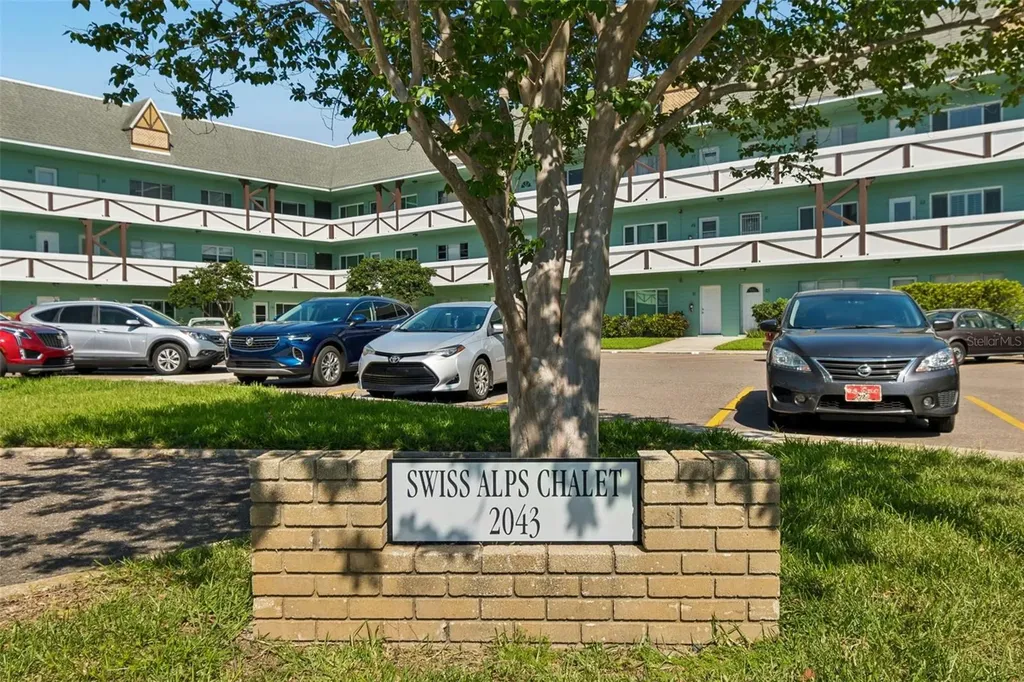 2043 Denmark Street Clearwater FL 33763