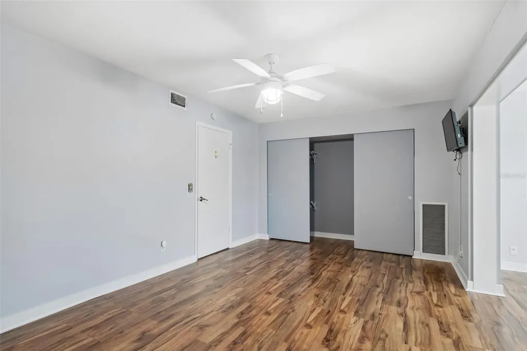 2043 Denmark Street Clearwater FL 33763