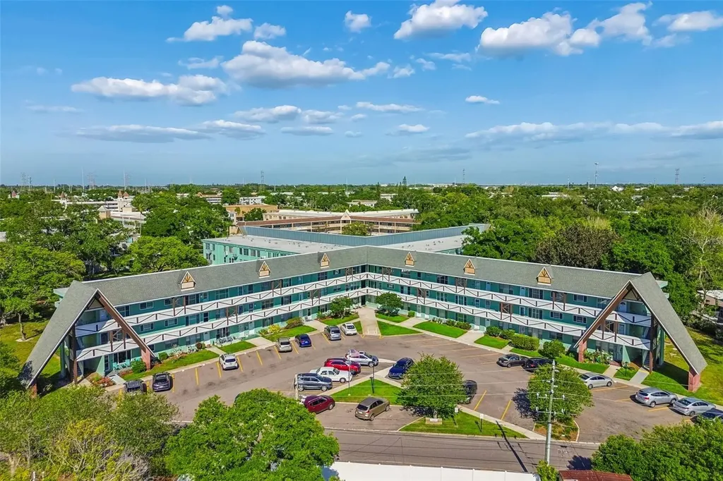 2043 Denmark Street Clearwater FL 33763