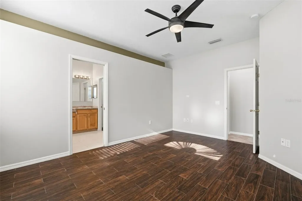 14330 Tree Swallow Way Lakewood Ranch FL 34202