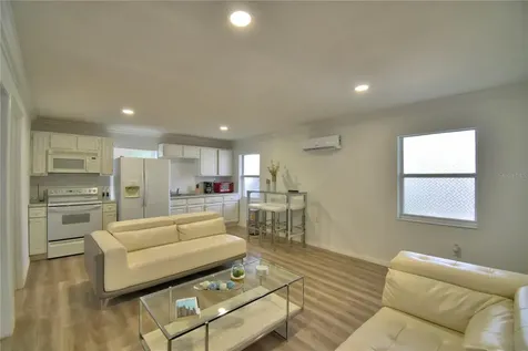 2405 Roslyn Lane Lakeland FL 33812