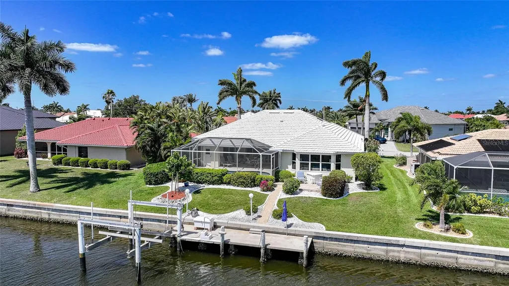 1122 Mineo Drive Punta Gorda FL 33950