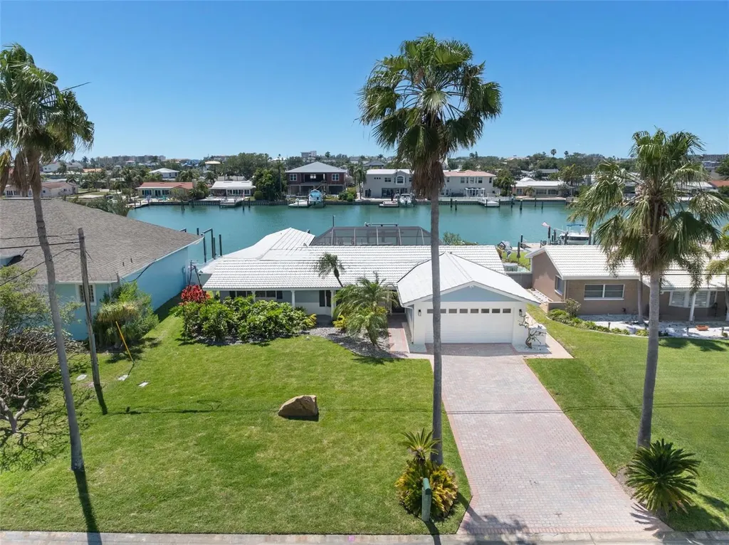 11900 7th Street E Treasure Island FL 33706