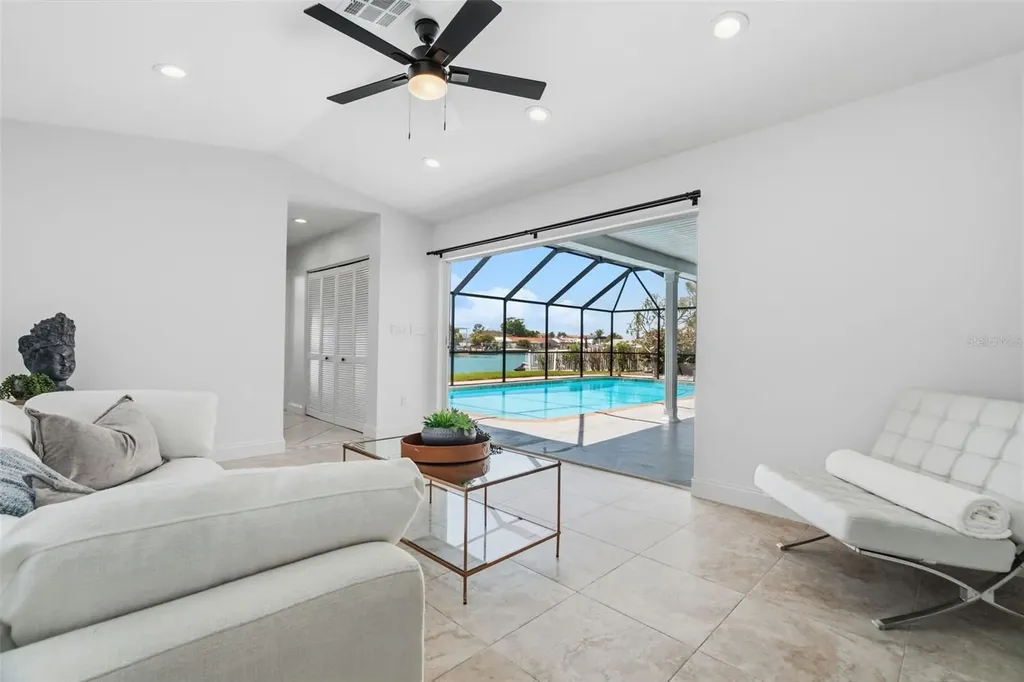 11900 7th Street E Treasure Island FL 33706