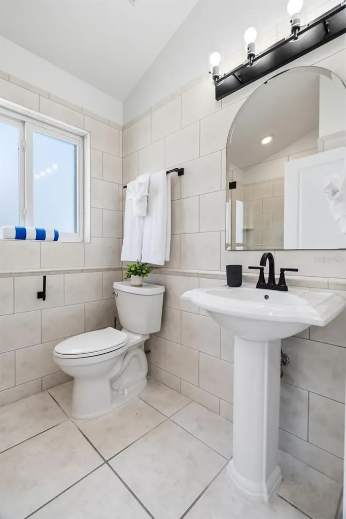 11900 7th Street E Treasure Island FL 33706