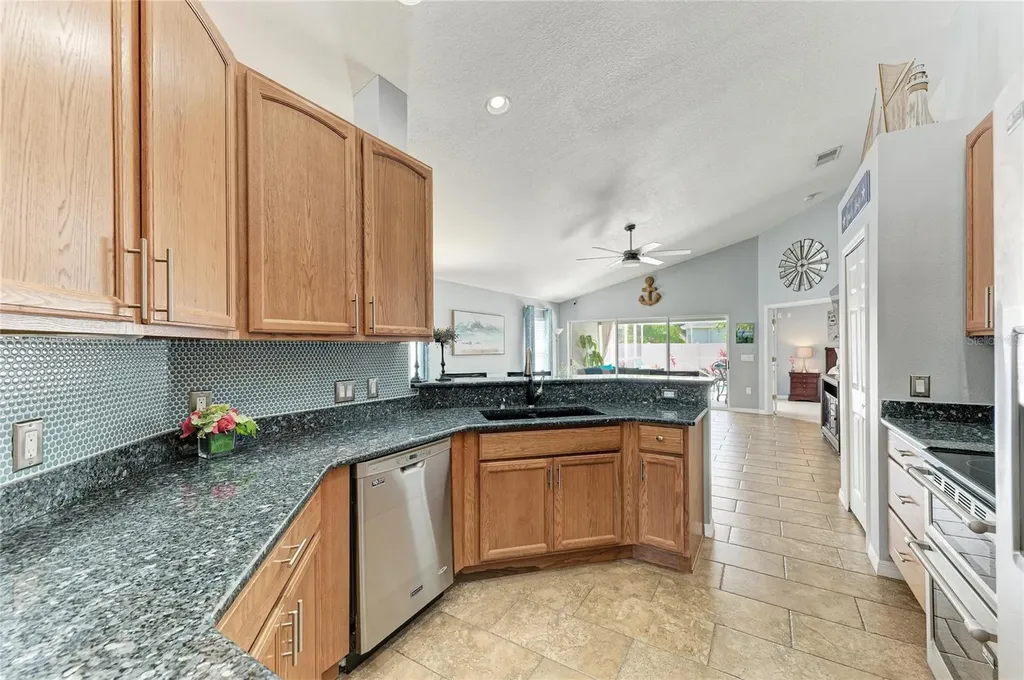 3425 70th Glen E Palmetto FL 34221