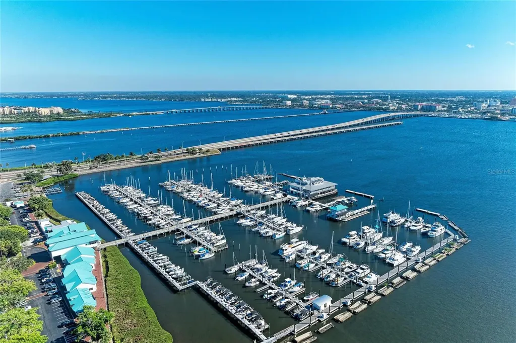 3425 70th Glen E Palmetto FL 34221
