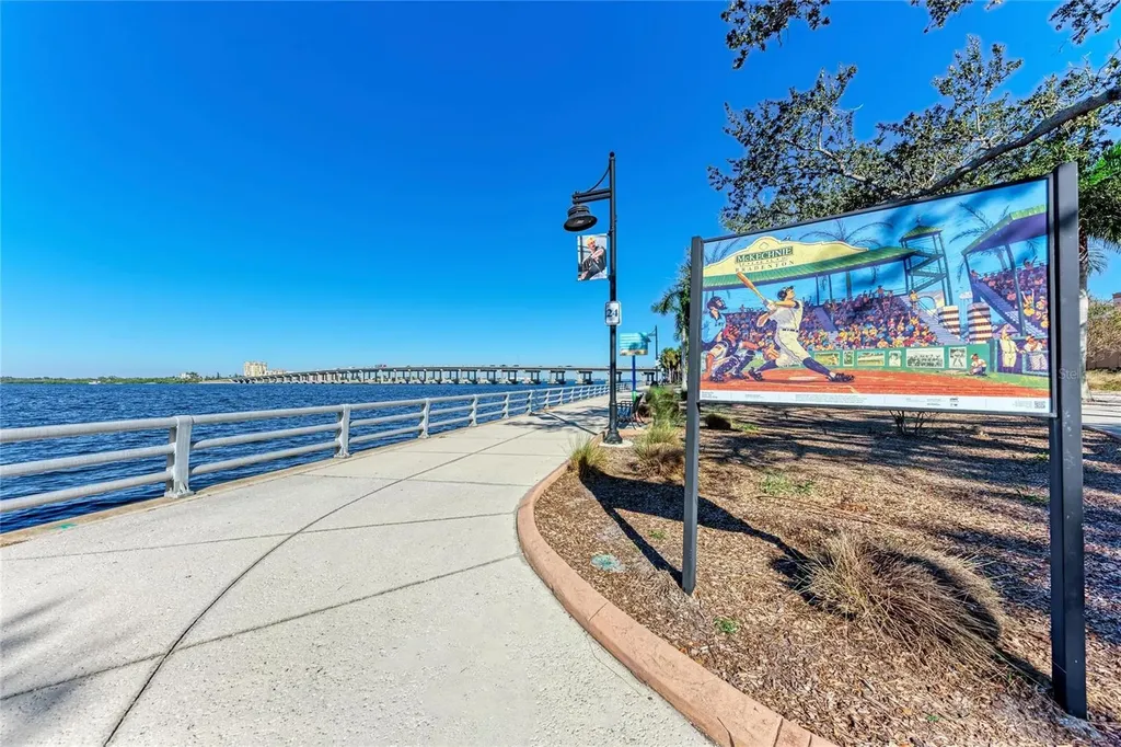3425 70th Glen E Palmetto FL 34221