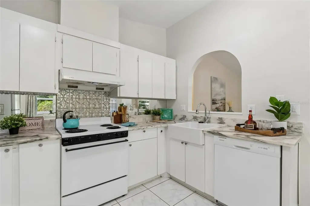 321 11th Avenue S Safety Harbor FL 34695