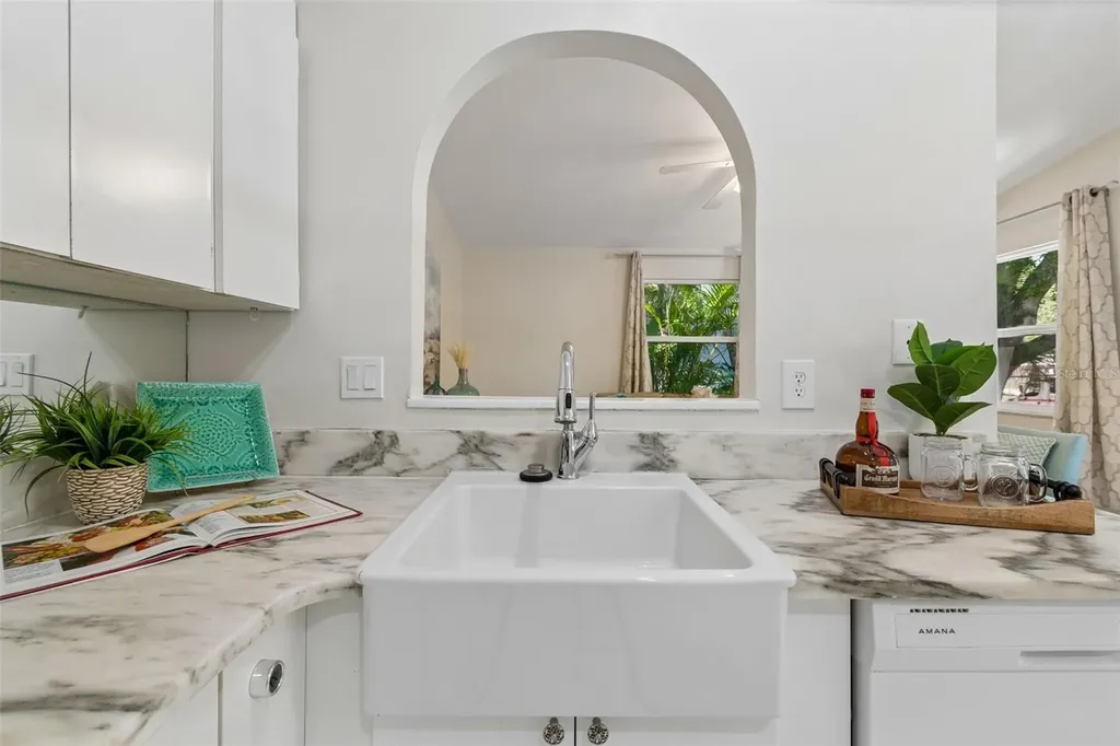 321 11th Avenue S Safety Harbor FL 34695