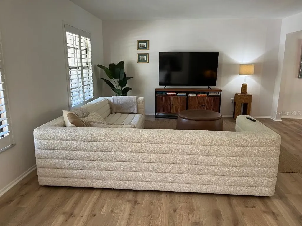 1909 Deancroft Road Sarasota FL 34235