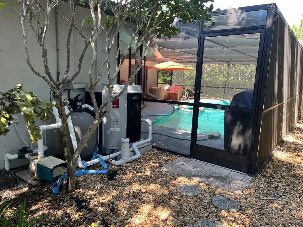 1909 Deancroft Road Sarasota FL 34235