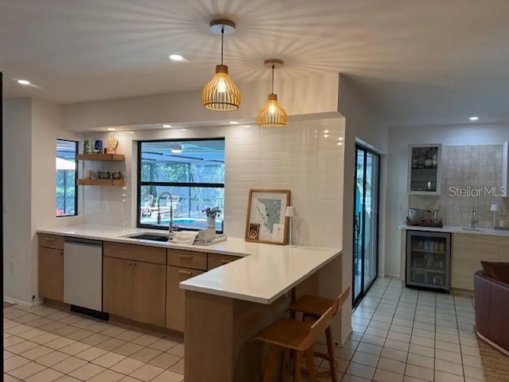 1909 Deancroft Road Sarasota FL 34235