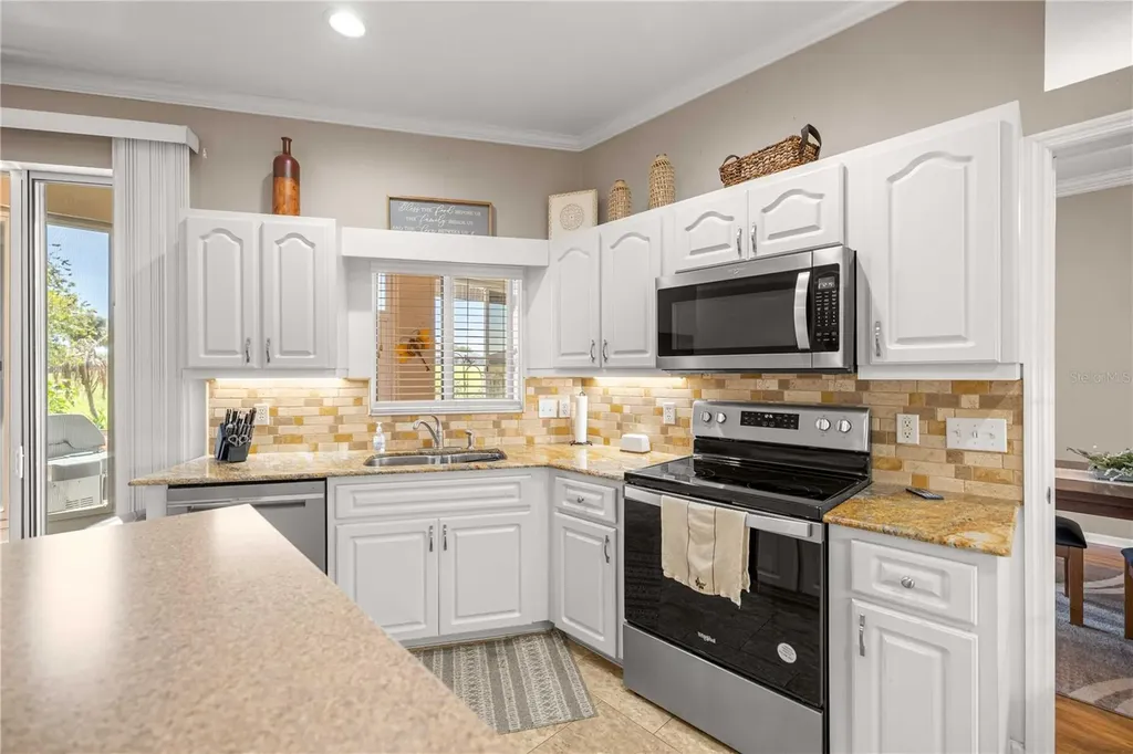 2081 NW 58th Court Ocala FL 34482