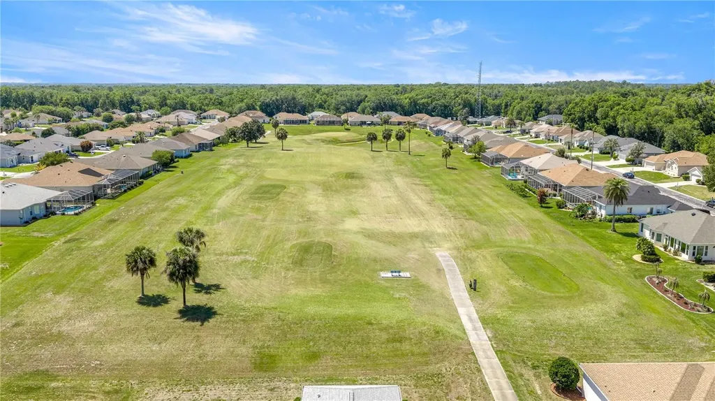 2081 NW 58th Court Ocala FL 34482