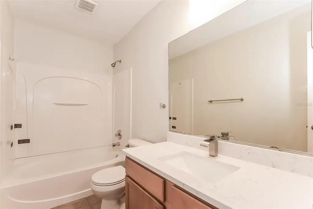 2560 Bullion Loop Sanford FL 32771