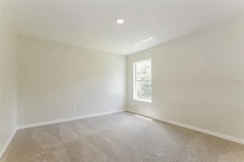 2560 Bullion Loop Sanford FL 32771