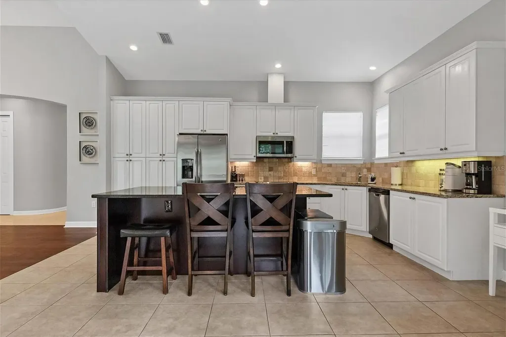 5509 46th Court W Bradenton FL 34210
