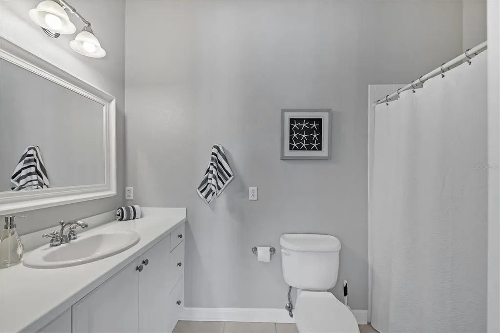5509 46th Court W Bradenton FL 34210