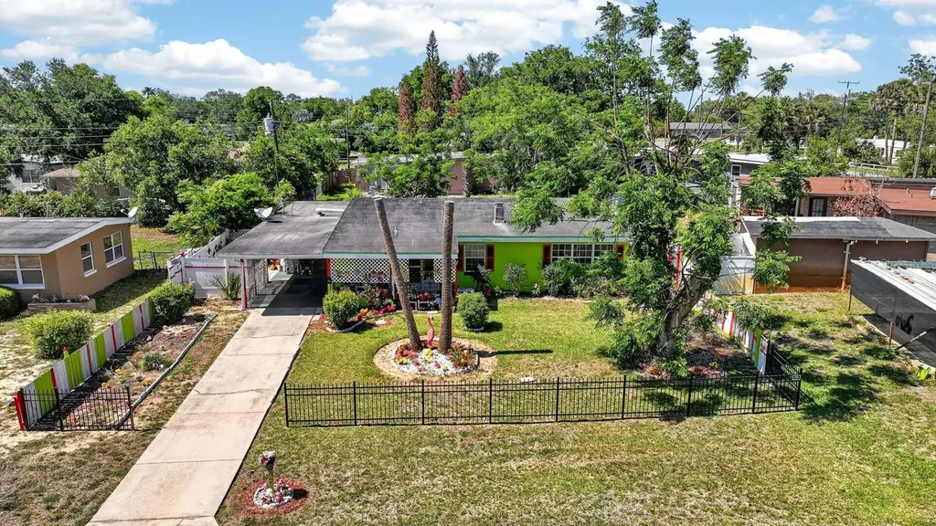 1304 Hillcrest Drive Daytona Beach FL 32114
