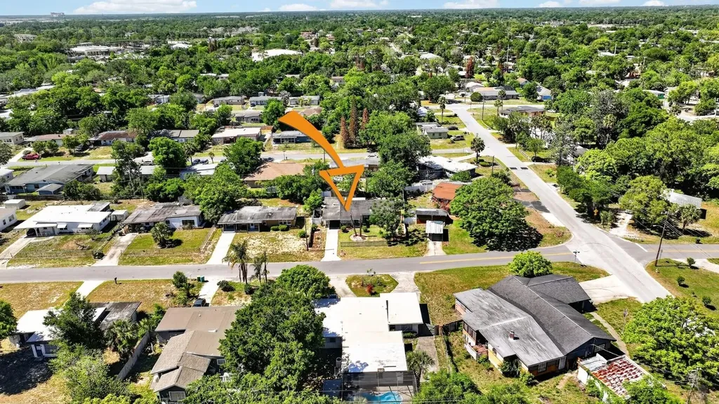 1304 Hillcrest Drive Daytona Beach FL 32114